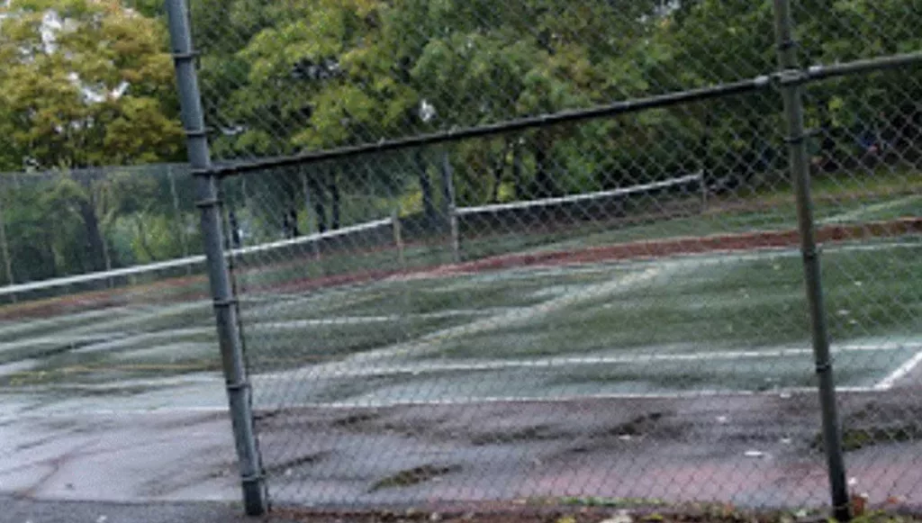 Bordeleau-Park-Tennis-Court