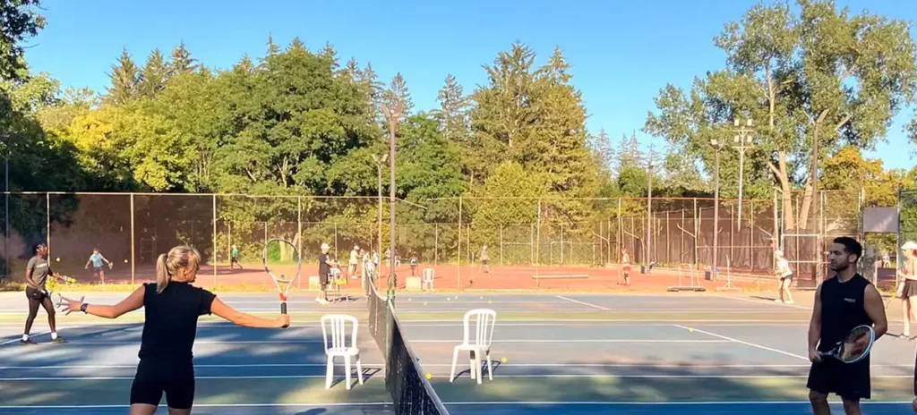 Ottawa New Edinburgh Club Tennis Courts