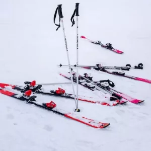 Ski-Equipment