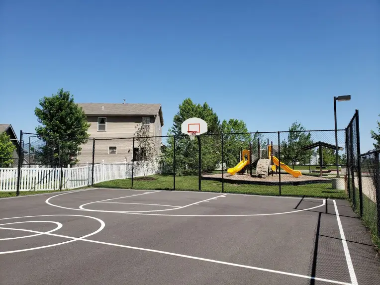 Springhurst Park Basketball Courts in Ottawa