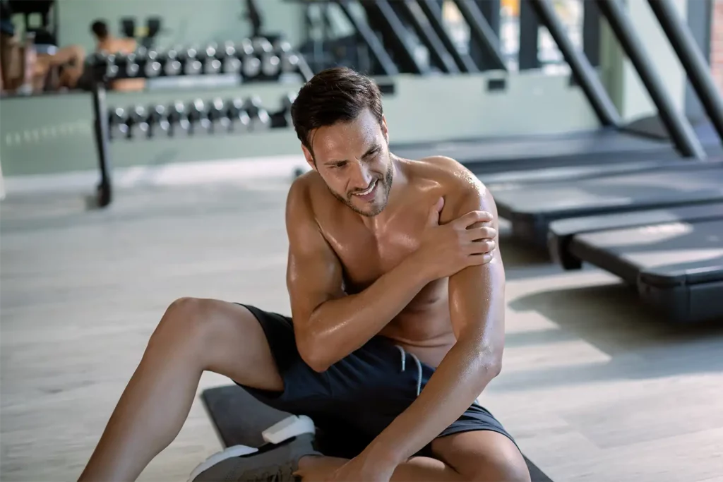 Frozen Shoulder Treatment in Ottawa That Gets Your Shoulder Moving Again